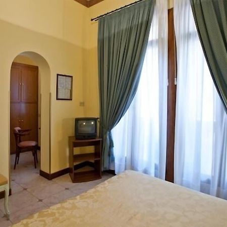 ונציה Hotel Florida מראה חיצוני תמונה