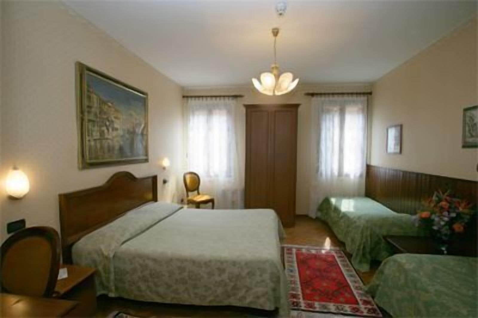 ונציה Hotel Florida מראה חיצוני תמונה