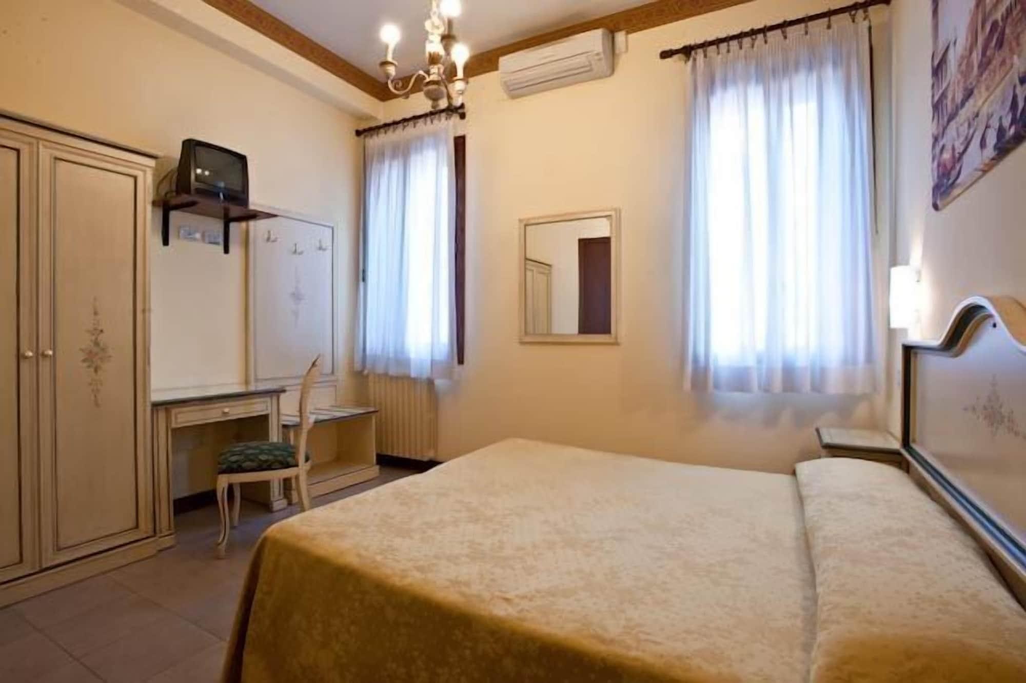 ונציה Hotel Florida מראה חיצוני תמונה