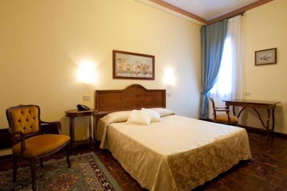 ונציה Hotel Florida מראה חיצוני תמונה