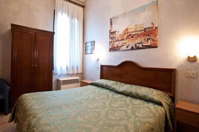 ונציה Hotel Florida מראה חיצוני תמונה